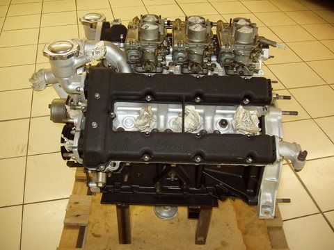 Ferrari 246 GT/S Engine