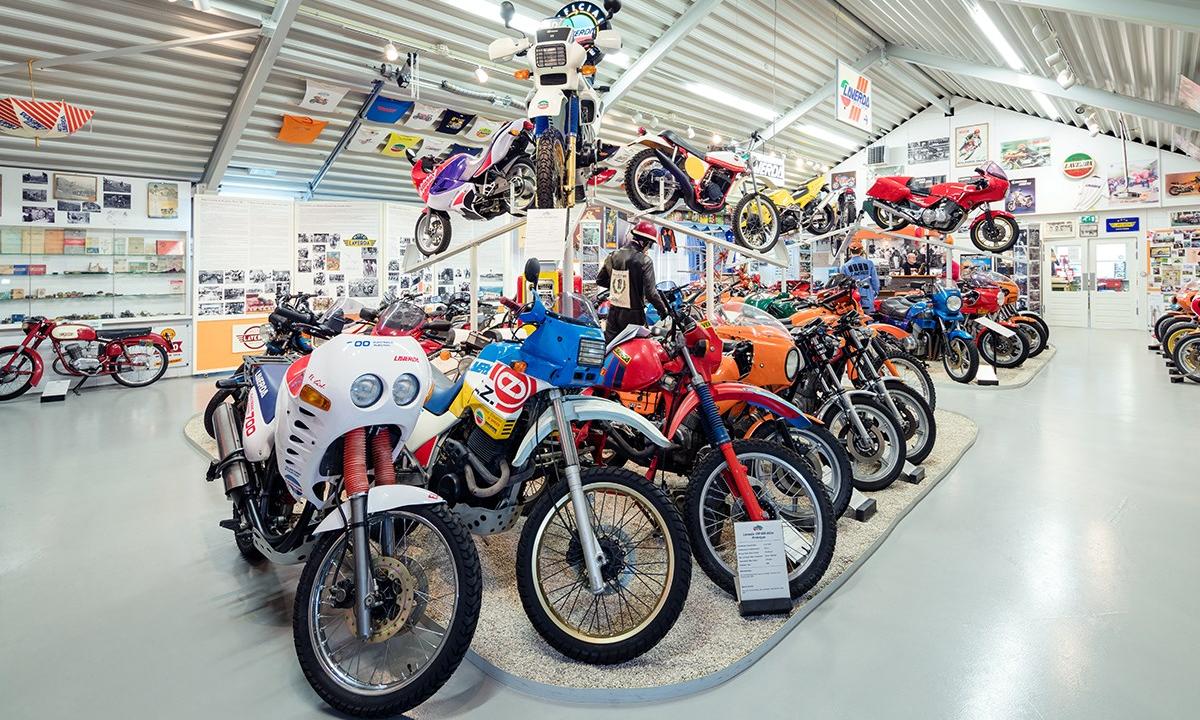 Enduro, Cross and Offroad Machinery - Cor Dees - Laverda Motorcycle Collection